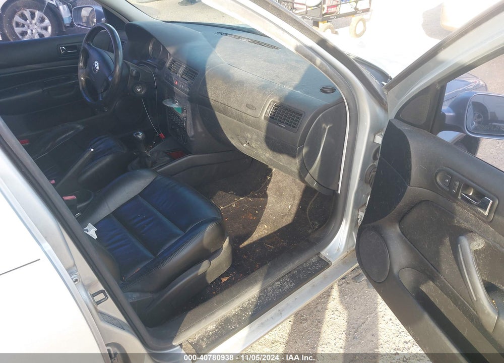 2005 VOLKSWAGEN JETTA GLS TDI VIN: 3VWSR69M35M049539