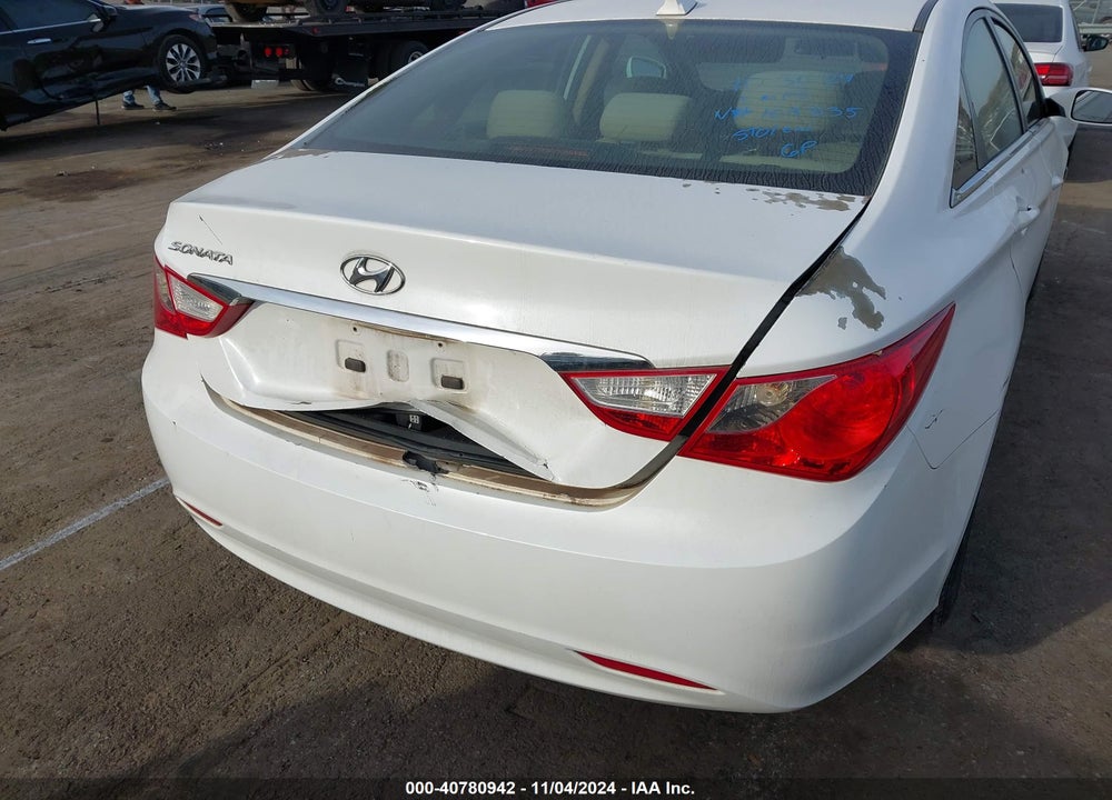 2011 HYUNDAI SONATA GLS VIN: 5NPEB4AC7BH109335