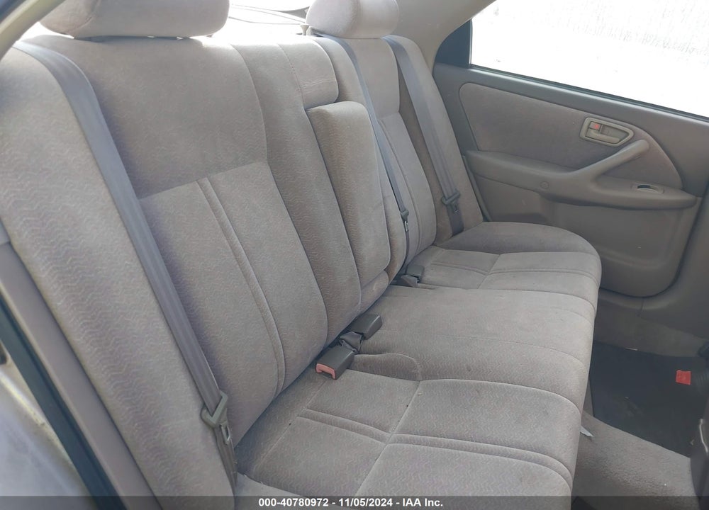 1997 TOYOTA CAMRY LE VIN: 4T1BG22K4VU820558