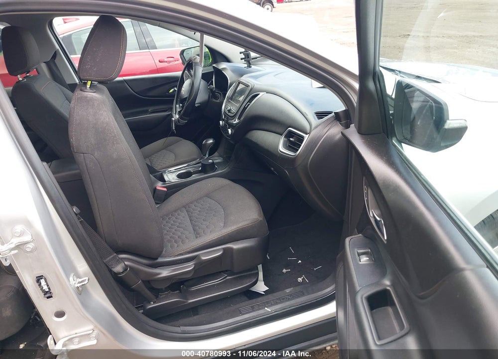 2019 CHEVROLET EQUINOX LT VIN: 3GNAXKEV4KS588522