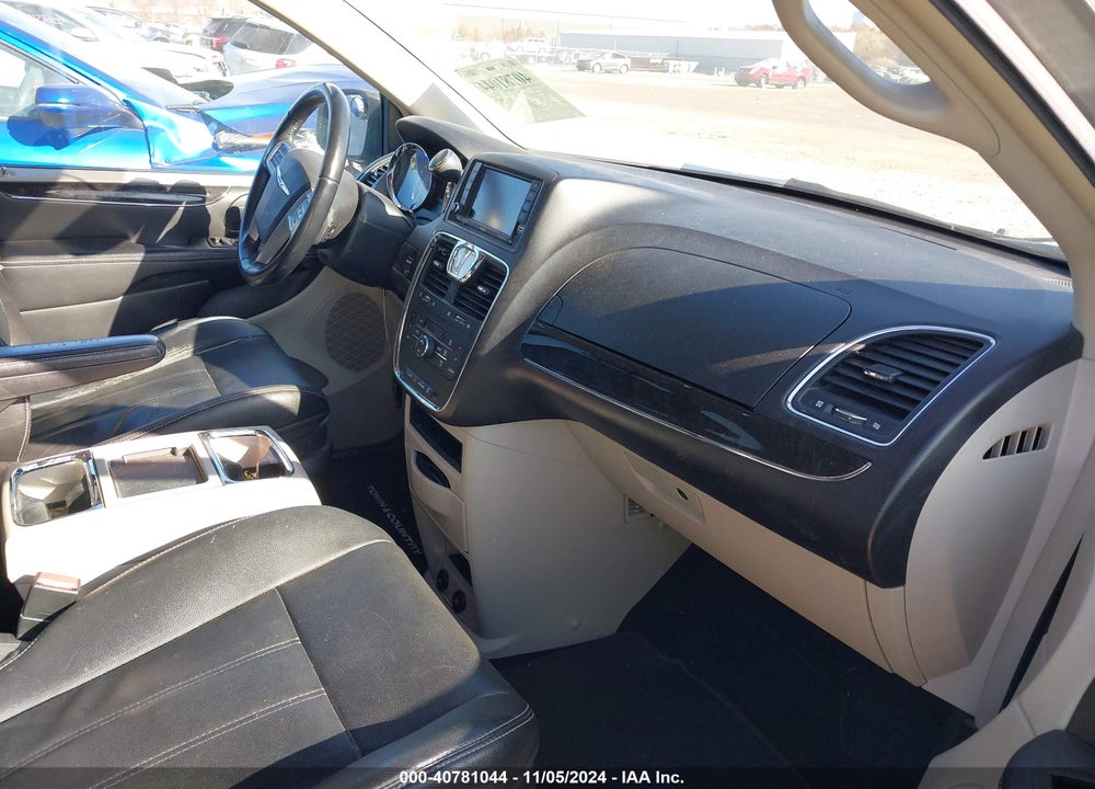 2013 CHRYSLER TOWN & COUNTRY TOURING VIN: 2C4RC1BG5DR821170