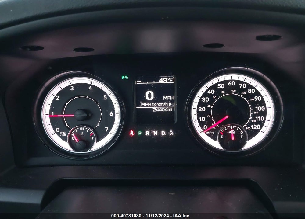 2022 RAM 1500 CLASSIC TRADESMAN 4X4 6'4 BOX VIN: 1C6RR7FG3NS187988