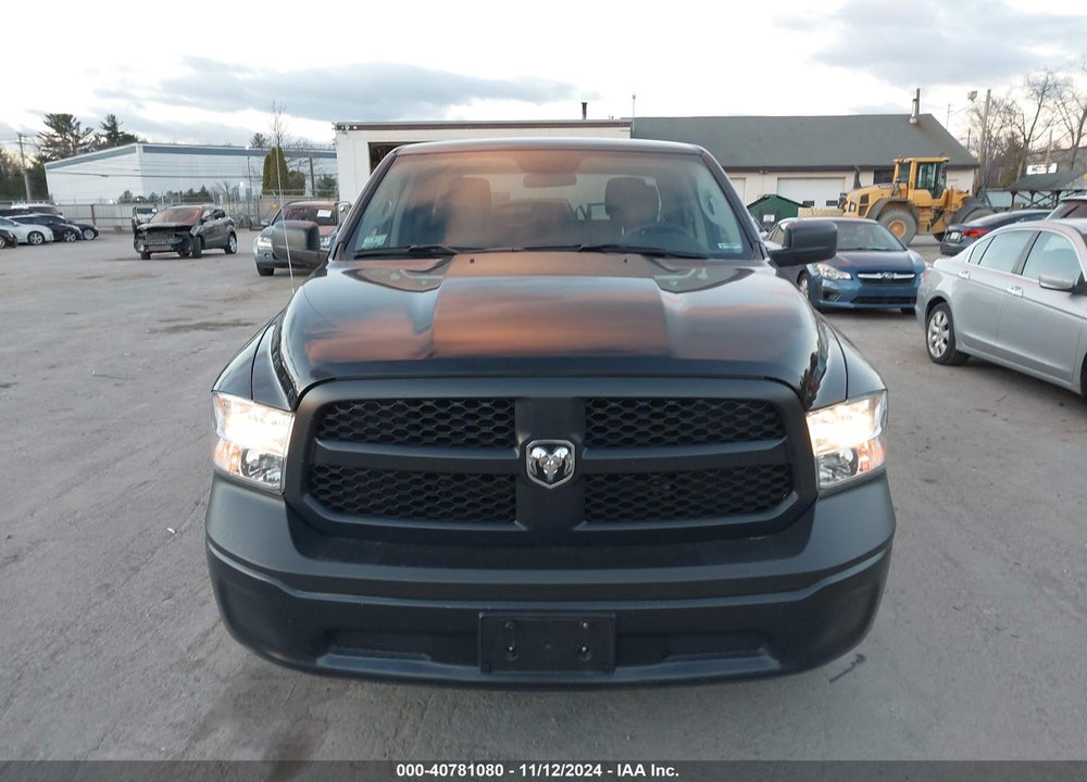 2022 RAM 1500 CLASSIC TRADESMAN 4X4 6'4 BOX VIN: 1C6RR7FG3NS187988