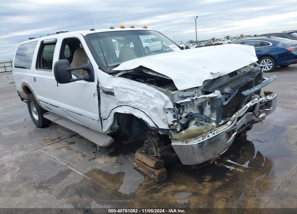 2000 FORD EXCURSION LIMITED VIN: 1FMSU43FXYEE15678
