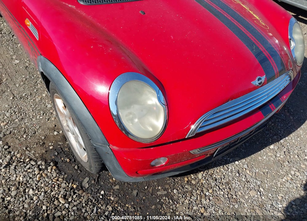 2003 MINI COOPER VIN: WMWRC33473TE19139