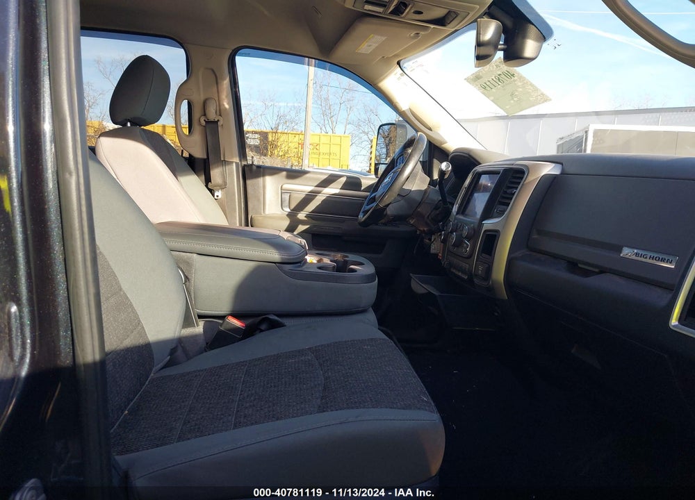 2018 RAM 3500 BIG HORN  4X4 6'4 BOX VIN: 3C63RRLL3JG251760