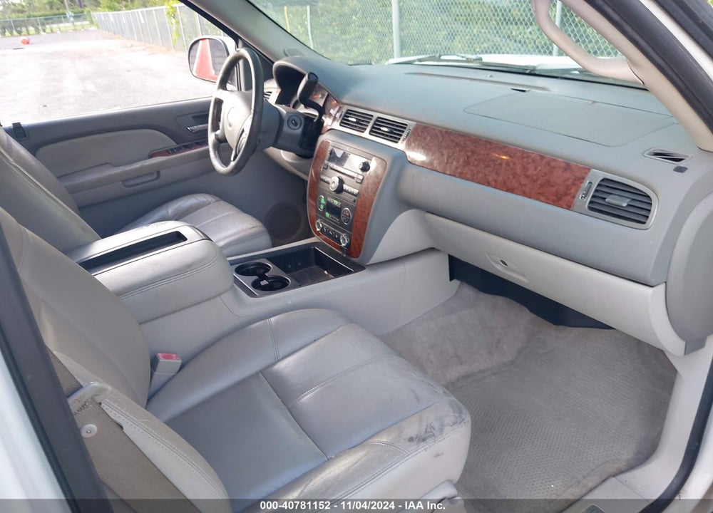 2008 CHEVROLET TAHOE LT VIN: 1GNFC13J88J159731