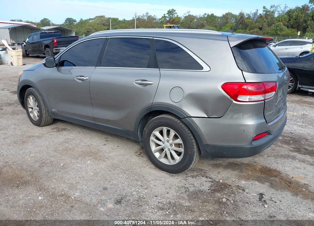 2017 KIA SORENTO LX V6 VIN: 5XYPGDA54HG190452