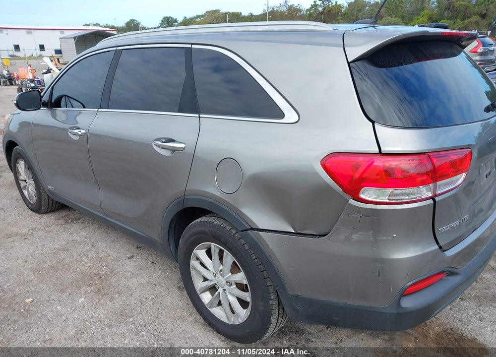 2017 KIA SORENTO LX V6 VIN: 5XYPGDA54HG190452
