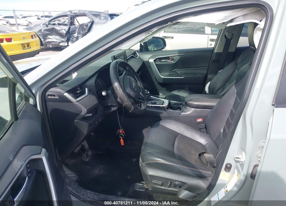 2021 TOYOTA RAV4 HYBRID XLE PREMIUM VIN: JTMB6RFV5MD039311