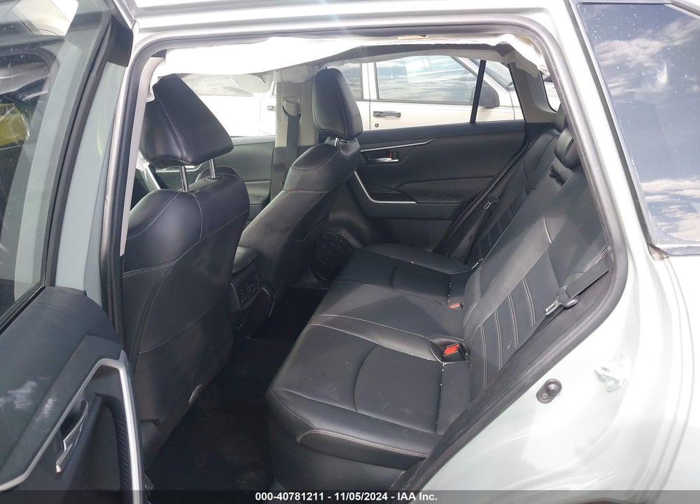 2021 TOYOTA RAV4 HYBRID XLE PREMIUM VIN: JTMB6RFV5MD039311