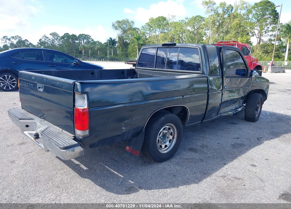 1994 NISSAN TRUCK KING CAB XE VIN: 1N6SD16S3RC414104
