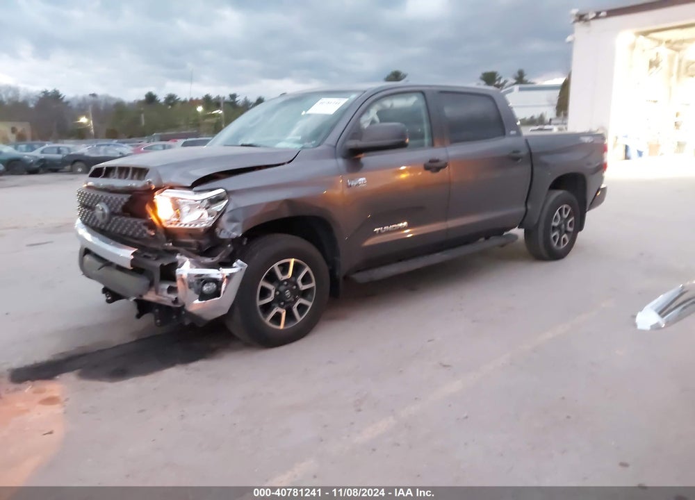 2017 TOYOTA TUNDRA SR5 5.7L V8 VIN: 5TFDY5F15HX642904