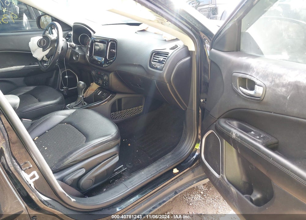 2018 JEEP COMPASS VIN: 3C4NJCBB4JT407777