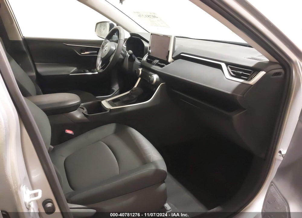 2024 TOYOTA RAV4 VIN: 2T3P1RFV5RC438445