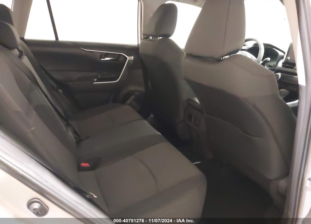 2024 TOYOTA RAV4 VIN: 2T3P1RFV5RC438445