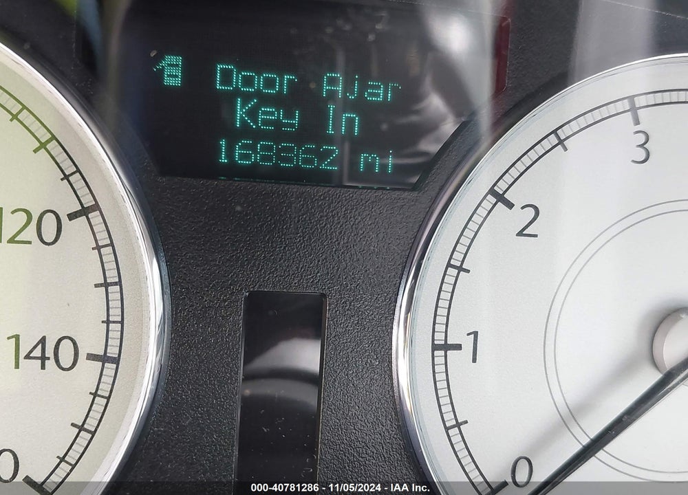 2005 CHRYSLER 300C VIN: 2C3JA63H15H655913