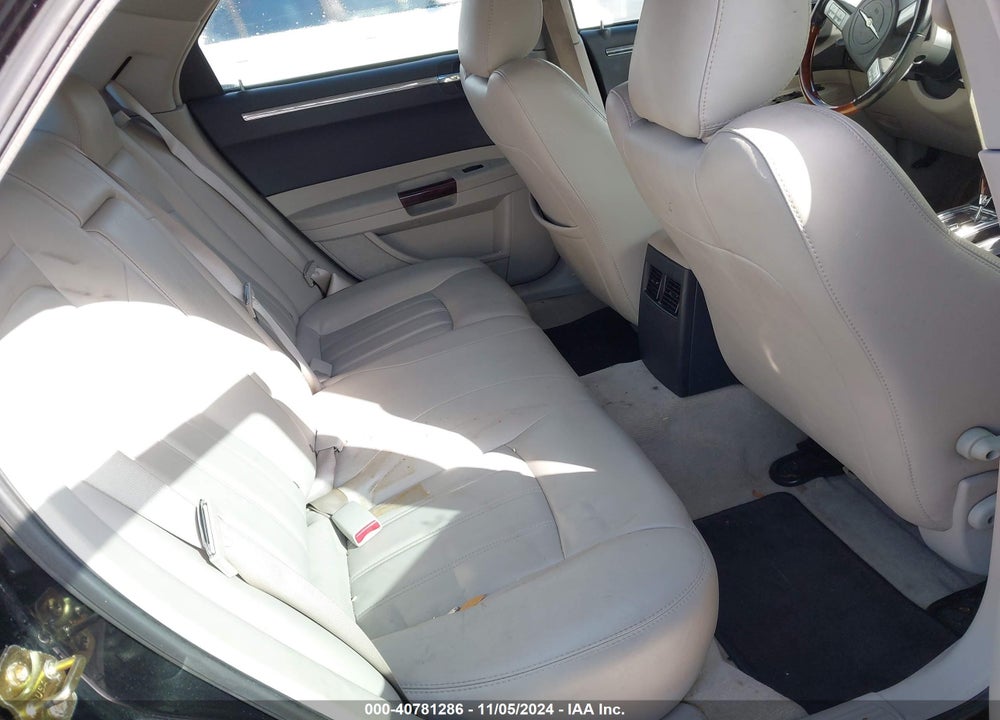 2005 CHRYSLER 300C VIN: 2C3JA63H15H655913