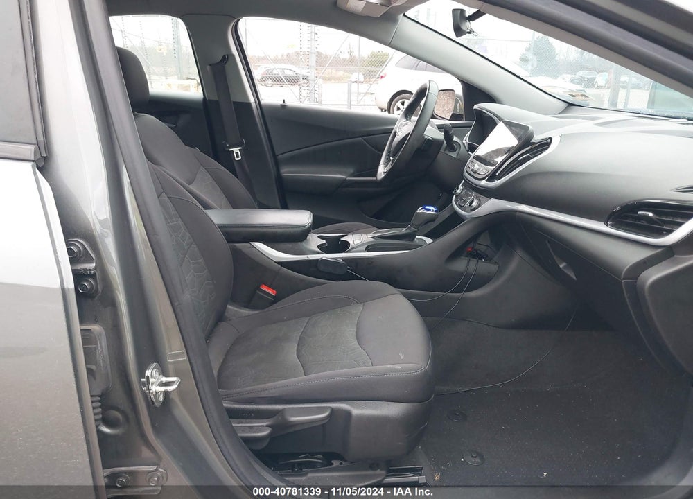 2017 CHEVROLET VOLT LT VIN: 1G1RC6S58HU208263