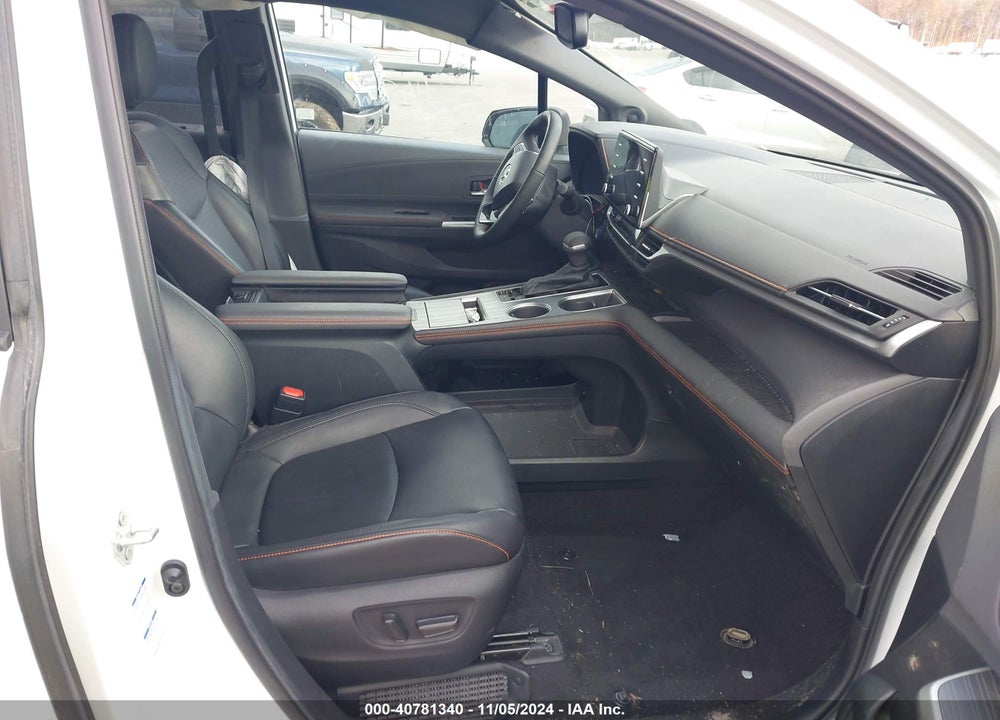 2022 TOYOTA SIENNA XSE VIN: 5TDDSKFCXNS066214