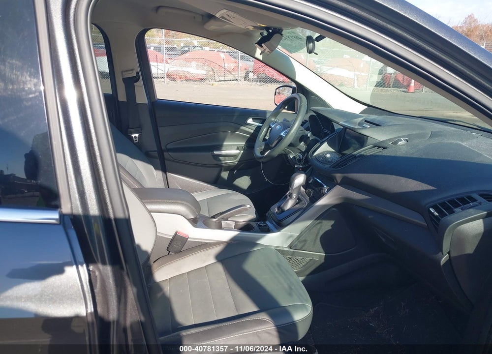 2016 FORD ESCAPE SE VIN: 1FMCU9GX4GUB28524