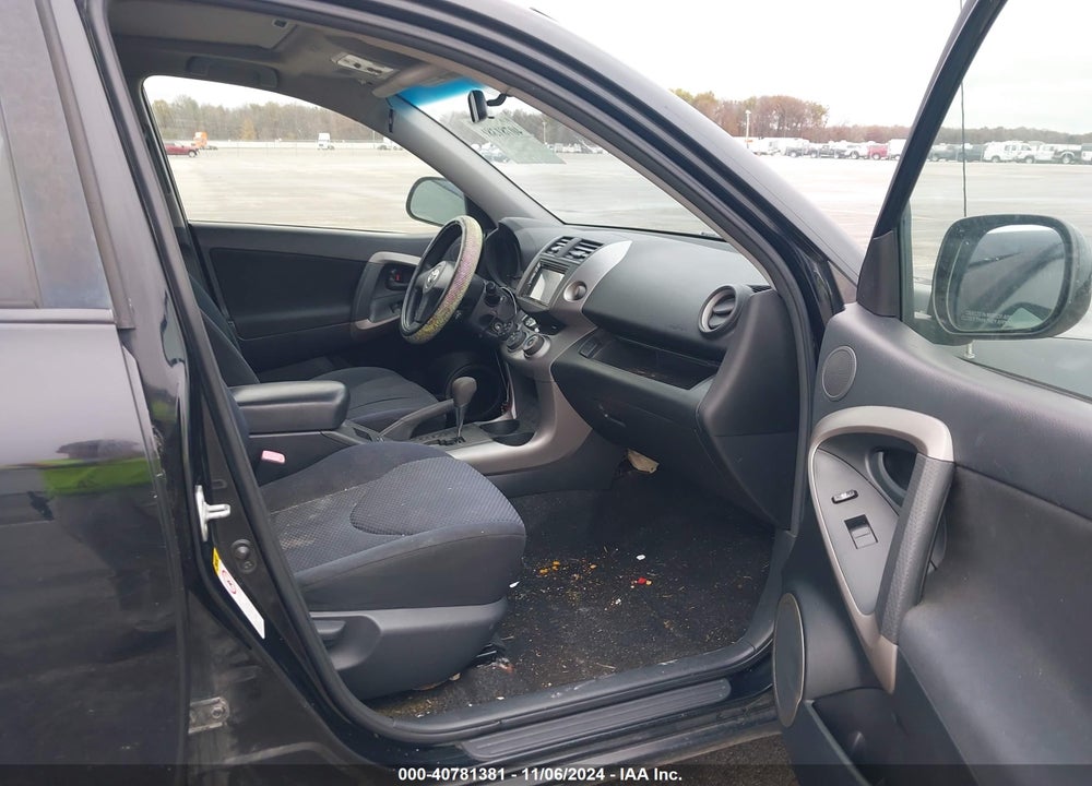 2007 TOYOTA RAV4 SPORT VIN: JTMBD32V376054245