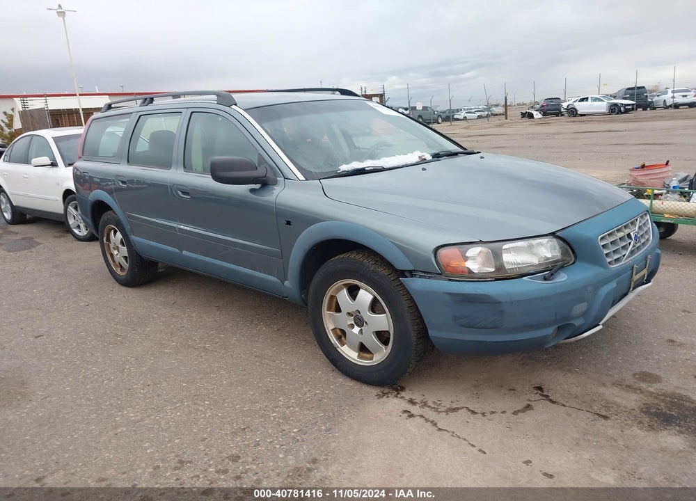 2001 VOLVO V70 XC VIN: YV1SZ58D811035748
