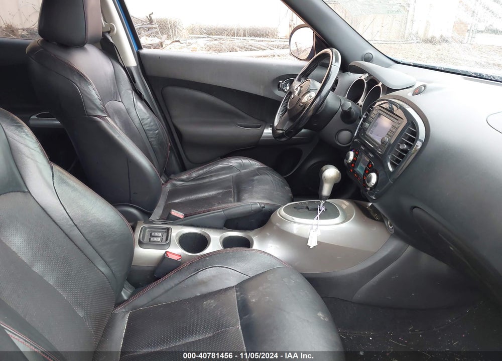 2011 NISSAN JUKE SL VIN: JN8AF5MV5BT015072