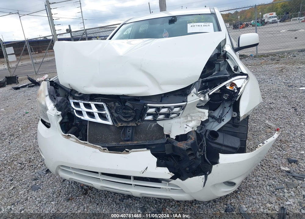 2013 NISSAN ROGUE S VIN: JN8AS5MV1DW609560