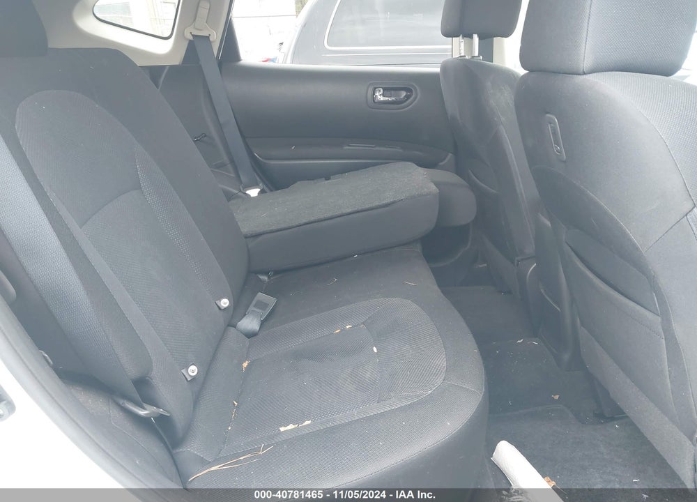 2013 NISSAN ROGUE S VIN: JN8AS5MV1DW609560