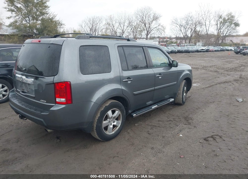 2011 HONDA PILOT EX-L VIN: 5FNYF4H68BB090438