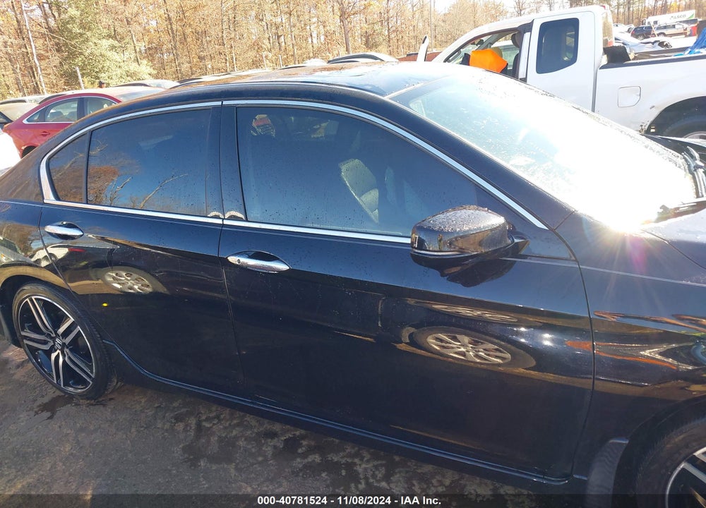 2017 HONDA ACCORD TOURING V6 VIN: 1HGCR3F90HA020038