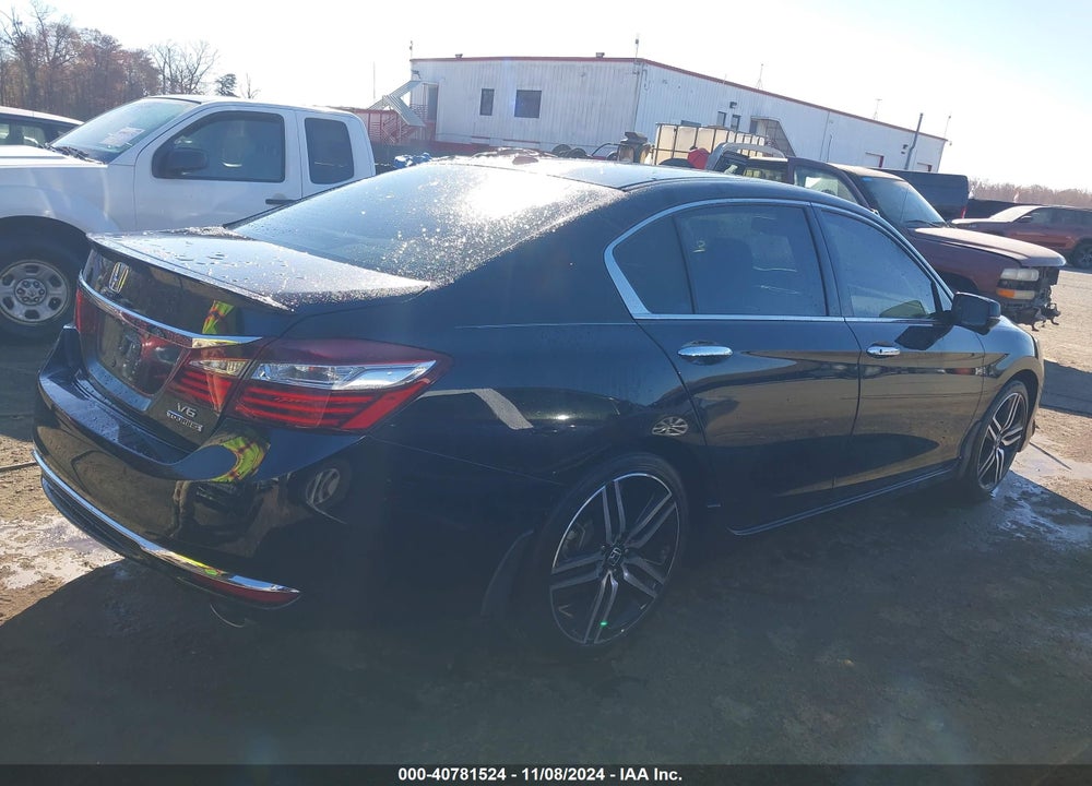 2017 HONDA ACCORD TOURING V6 VIN: 1HGCR3F90HA020038