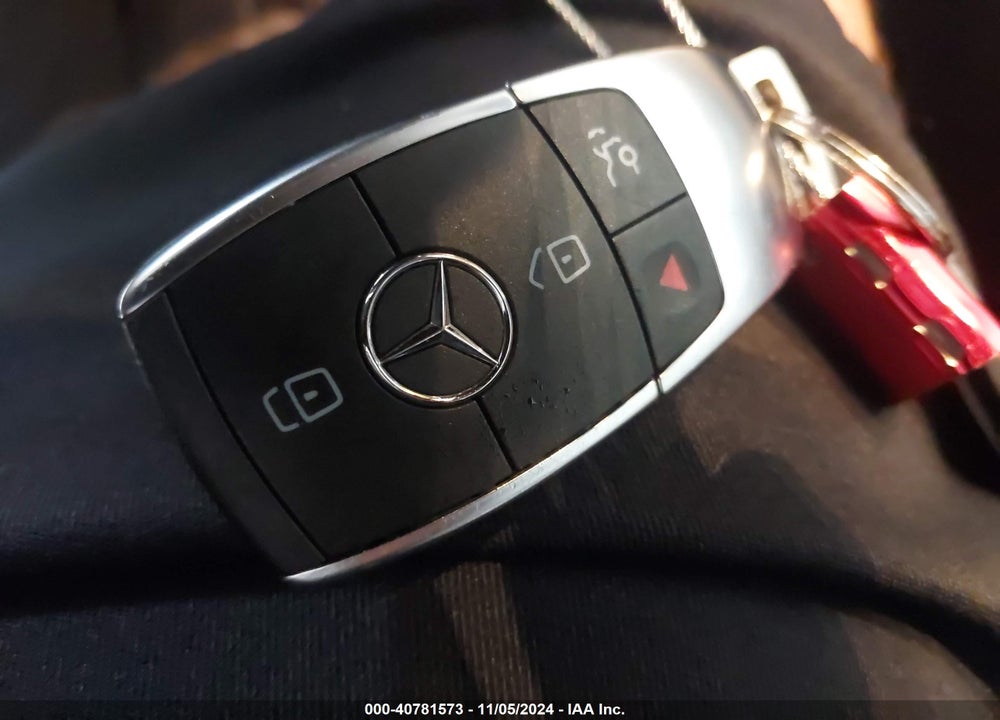 2022 MERCEDES-BENZ GLC 300 SUV VIN: W1N0G8DB4NG109722