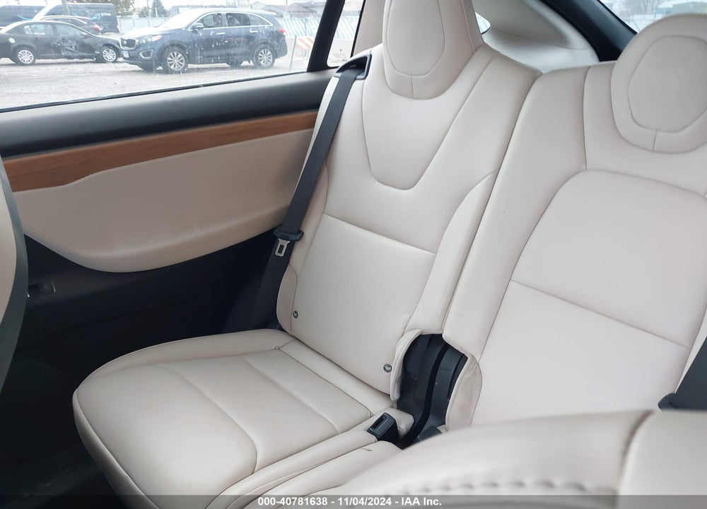 2018 TESLA MODEL X 100D/75D/P100D VIN: 5YJXCDE26JF125904