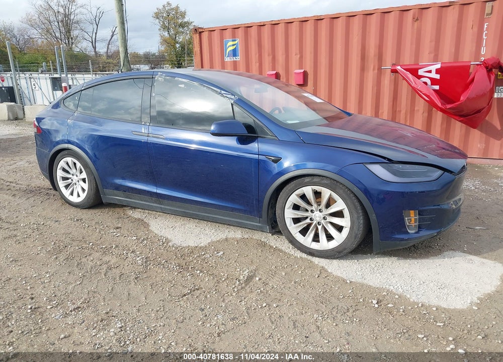 2018 TESLA MODEL X 100D/75D/P100D VIN: 5YJXCDE26JF125904