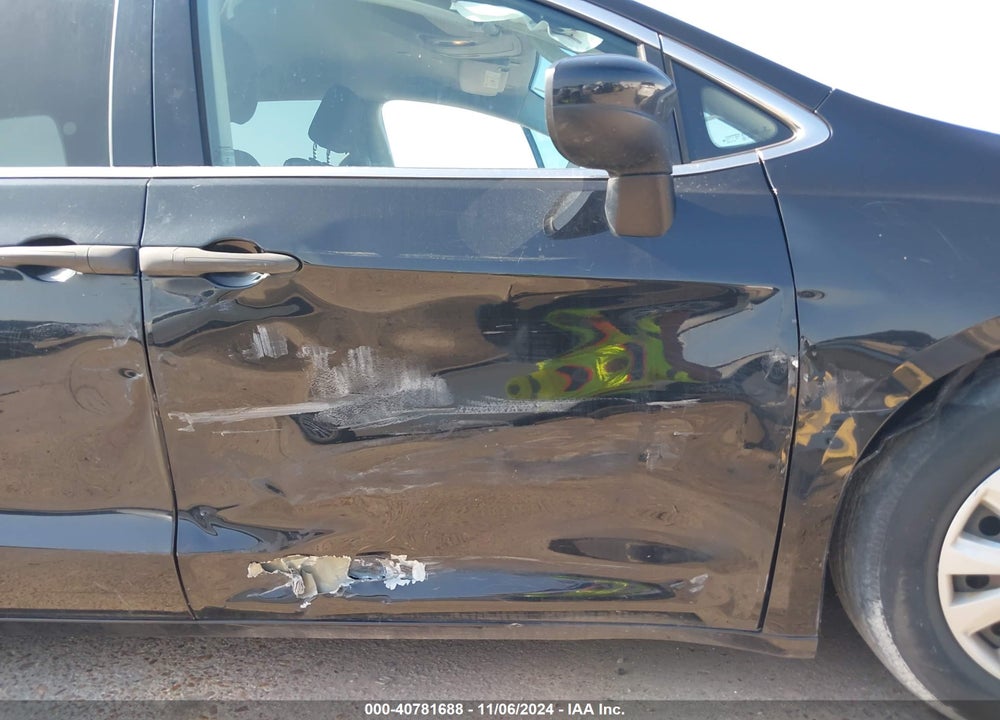 2018 CHRYSLER PACIFICA L VIN: 2C4RC1AG6JR252780