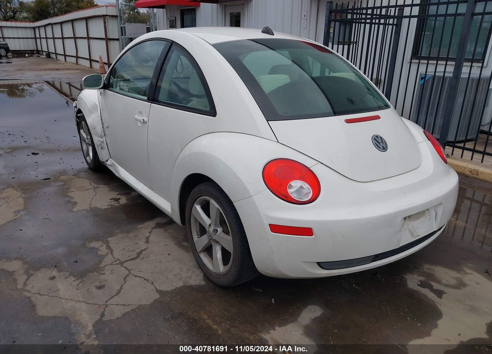 2008 VOLKSWAGEN NEW BEETLE COUPE BLACK TIE EDITION/TRIPLE WHITE VIN: 3VWFG31C78M524056