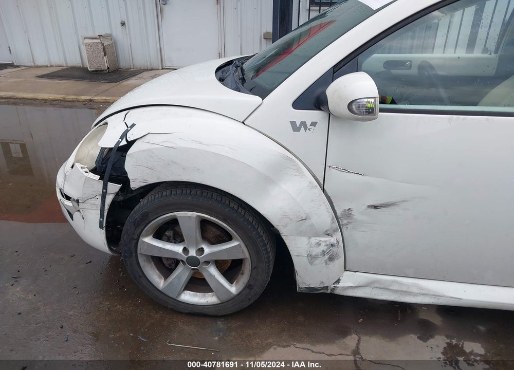 2008 VOLKSWAGEN NEW BEETLE COUPE BLACK TIE EDITION/TRIPLE WHITE VIN: 3VWFG31C78M524056