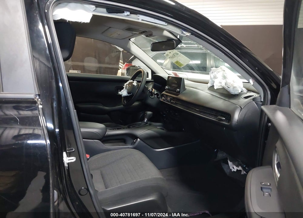 2023 HONDA HR-V AWD LX VIN: 3CZRZ2H39PM708644