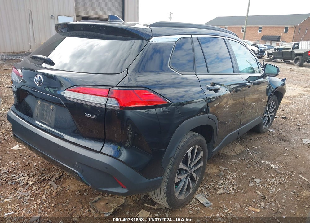 2022 TOYOTA COROLLA CROSS XLE VIN: 7MUEAAAG1NV027979