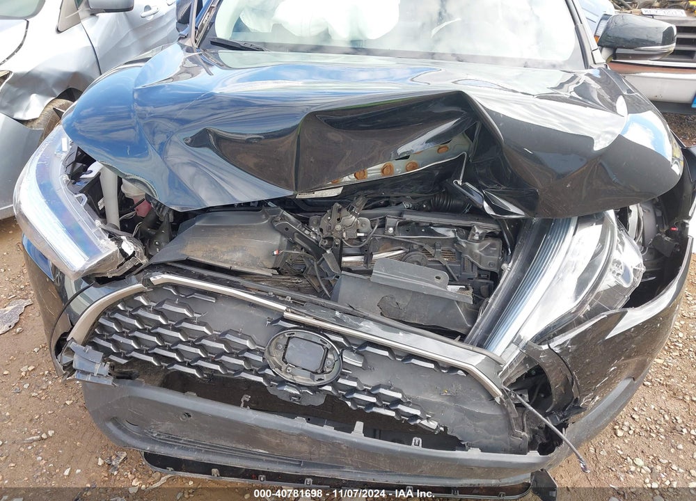 2022 TOYOTA COROLLA CROSS XLE VIN: 7MUEAAAG1NV027979