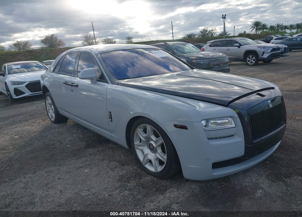2014 ROLLS-ROYCE GHOST VIN: SCA664S57EUX52763