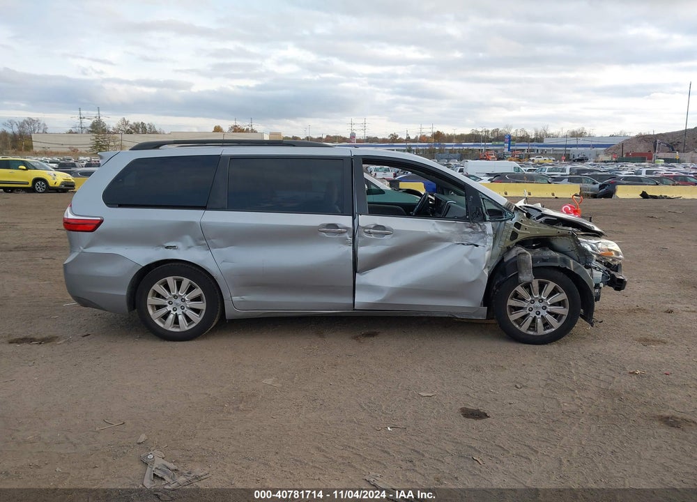 2015 TOYOTA SIENNA LIMITED 7 PASSENGER VIN: 5TDYK3DC4FS658543