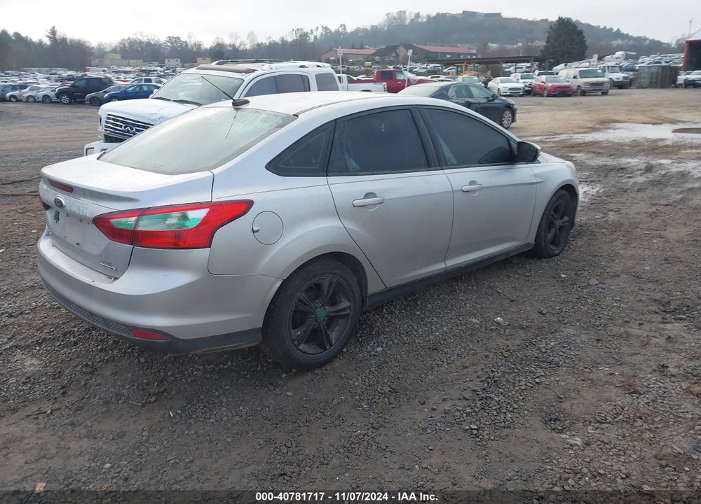 2013 FORD FOCUS SE VIN: 1FADP3F21DL245780