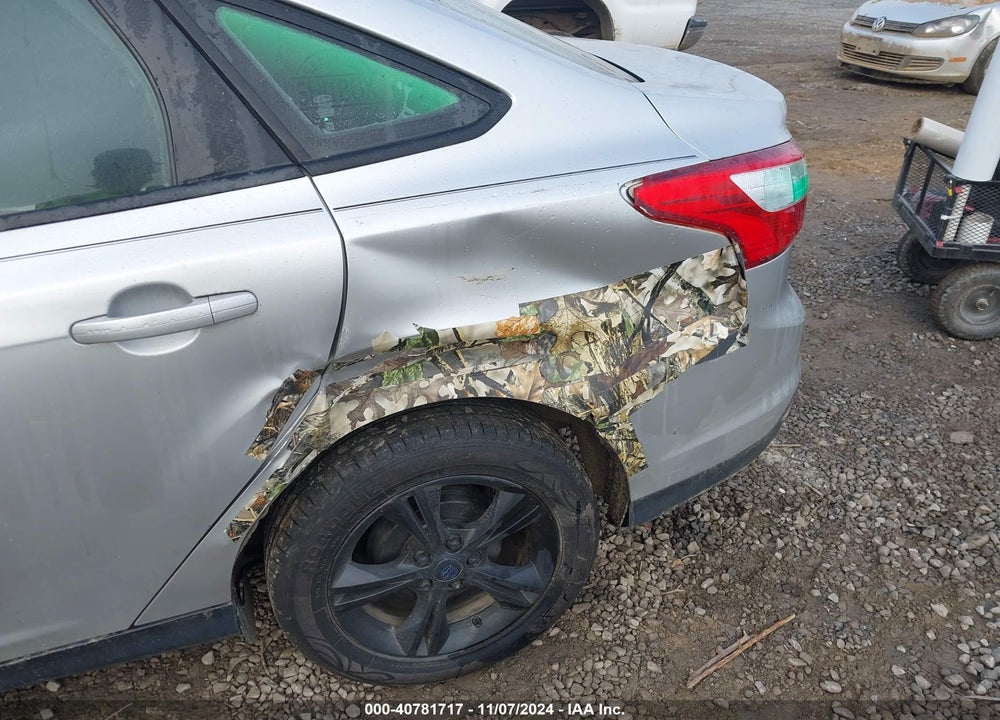 2013 FORD FOCUS SE VIN: 1FADP3F21DL245780