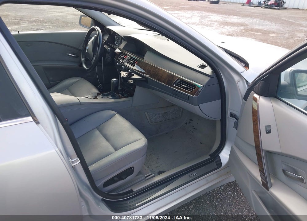 2007 BMW 525I VIN: WBANE53567CW62456