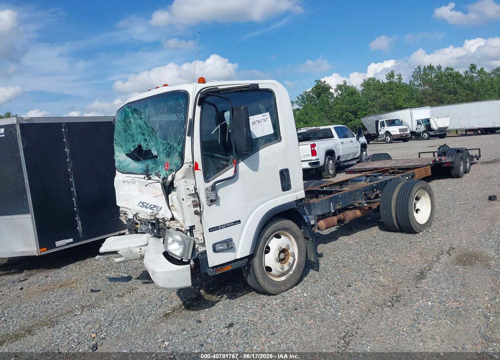 2014 ISUZU NPR GAS REG VIN: 54DC4W1B0ES804097