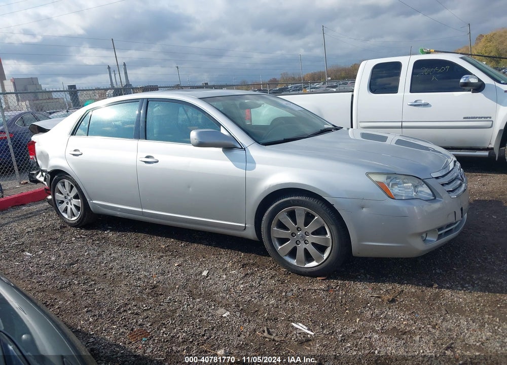 2005 TOYOTA AVALON XLS VIN: 4T1BK36BX5U034861