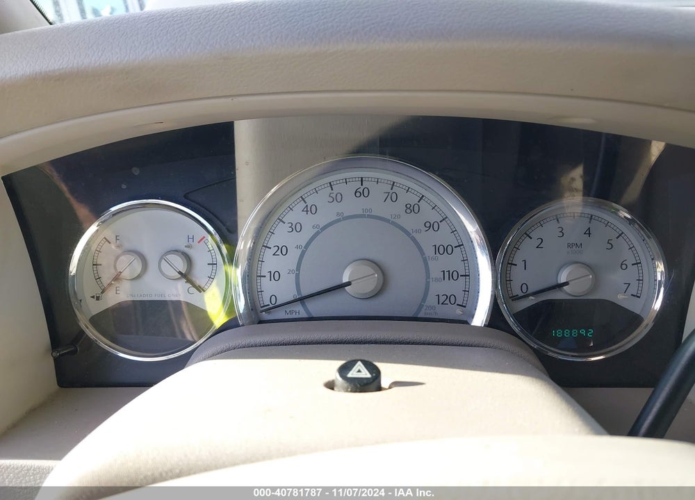 2008 CHRYSLER ASPEN LIMITED VIN: 1A8HW58268F148577